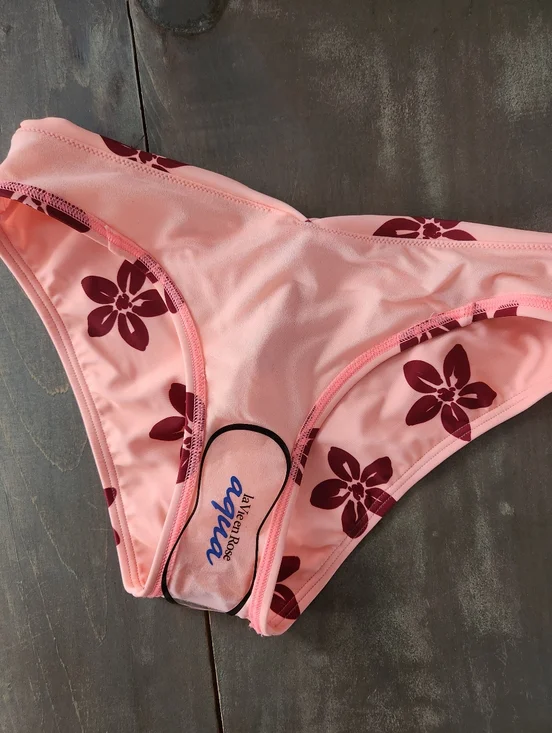 NWT La Vie en Rose Coral Red Floral V-Cut Cheeky Bikini Bottom - Size Small - Picture 6 of 10